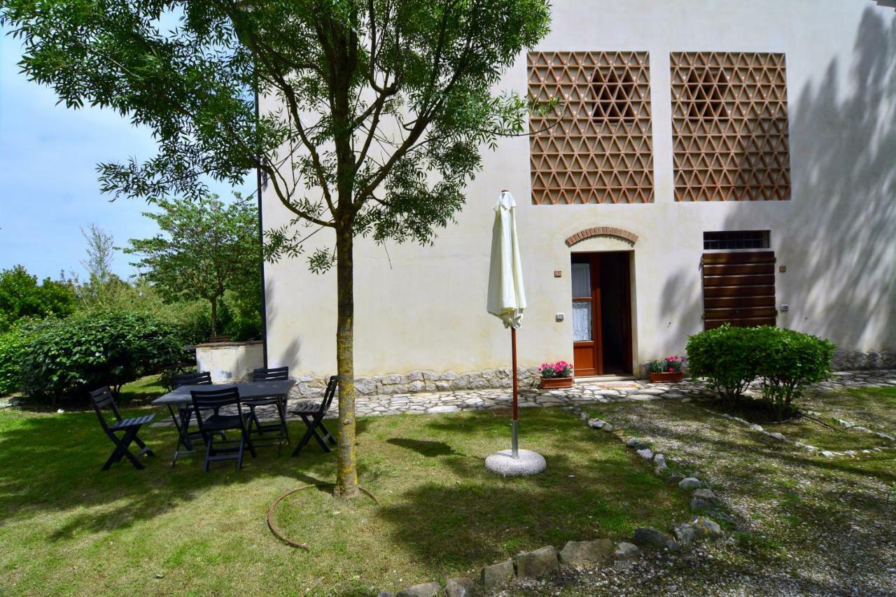 شقة Casa Mire, San Gimignano غامباسي تيرمي المظهر الخارجي الصورة